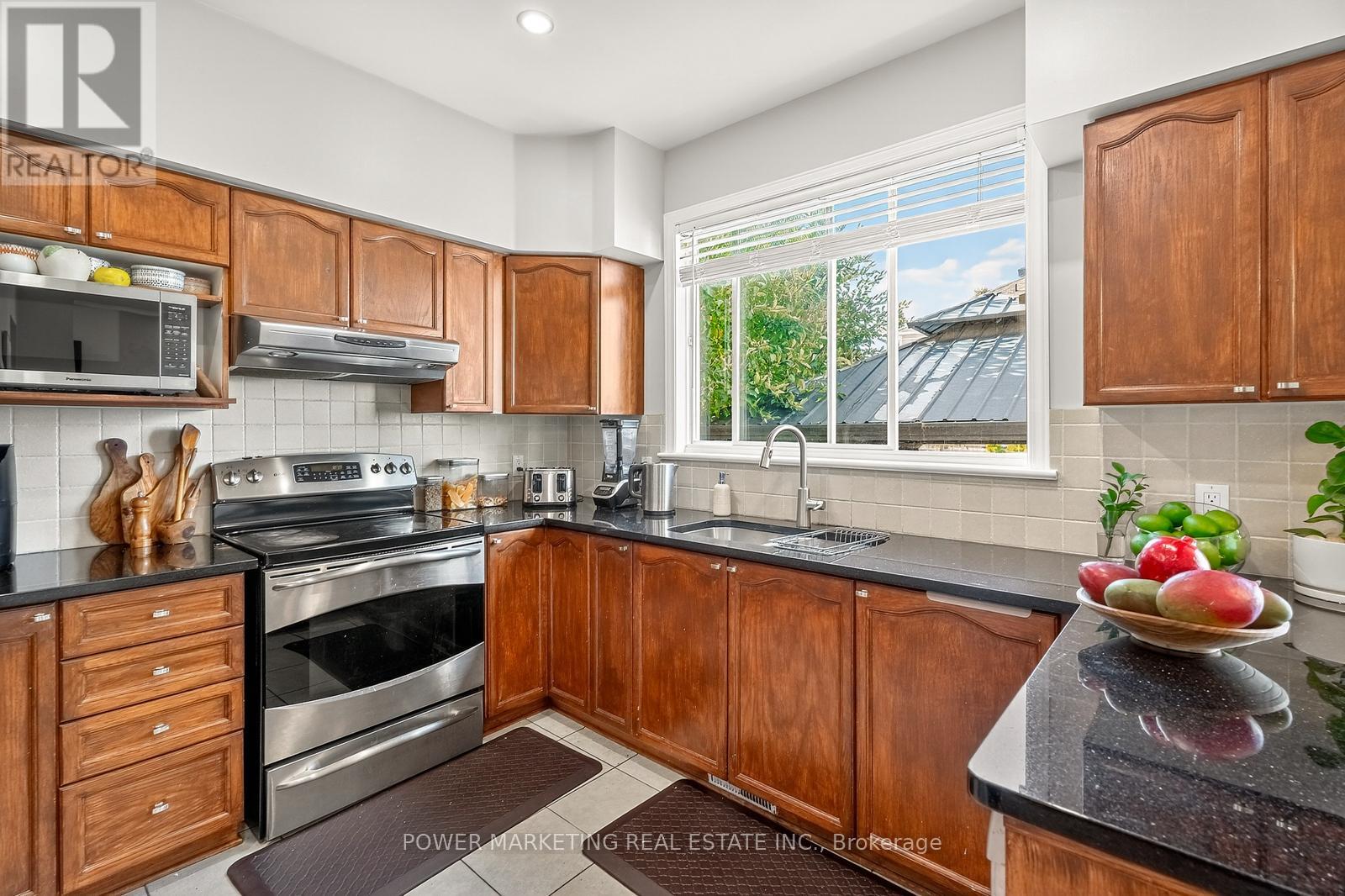 22 - 22 New Deighton Crescent, Ottawa, Ontario  K2G 6H6 - Photo 12 - X13167856