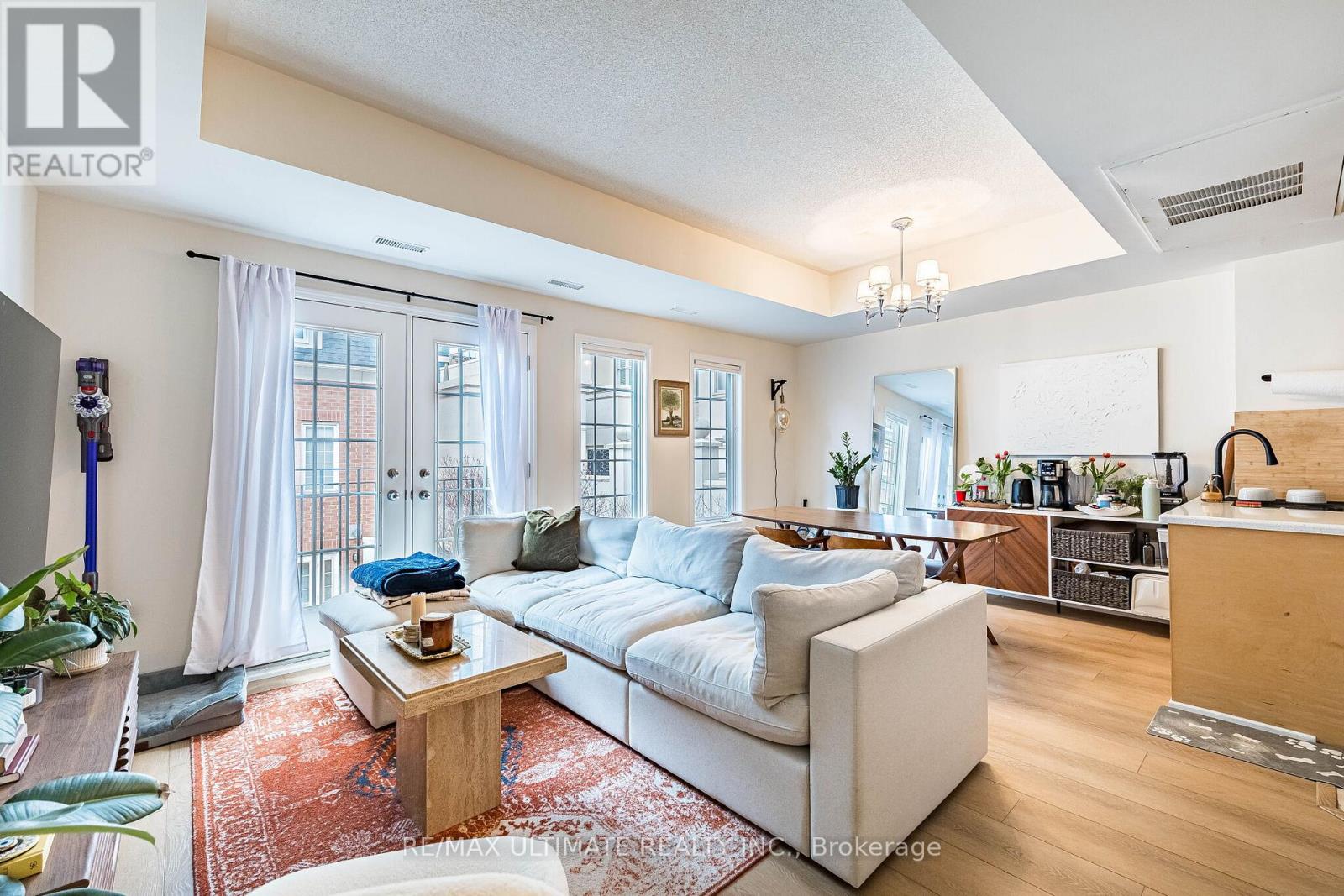 11 Niagara Street, Toronto, Ontario  M5V 3N9 - Photo 8 - C13167908