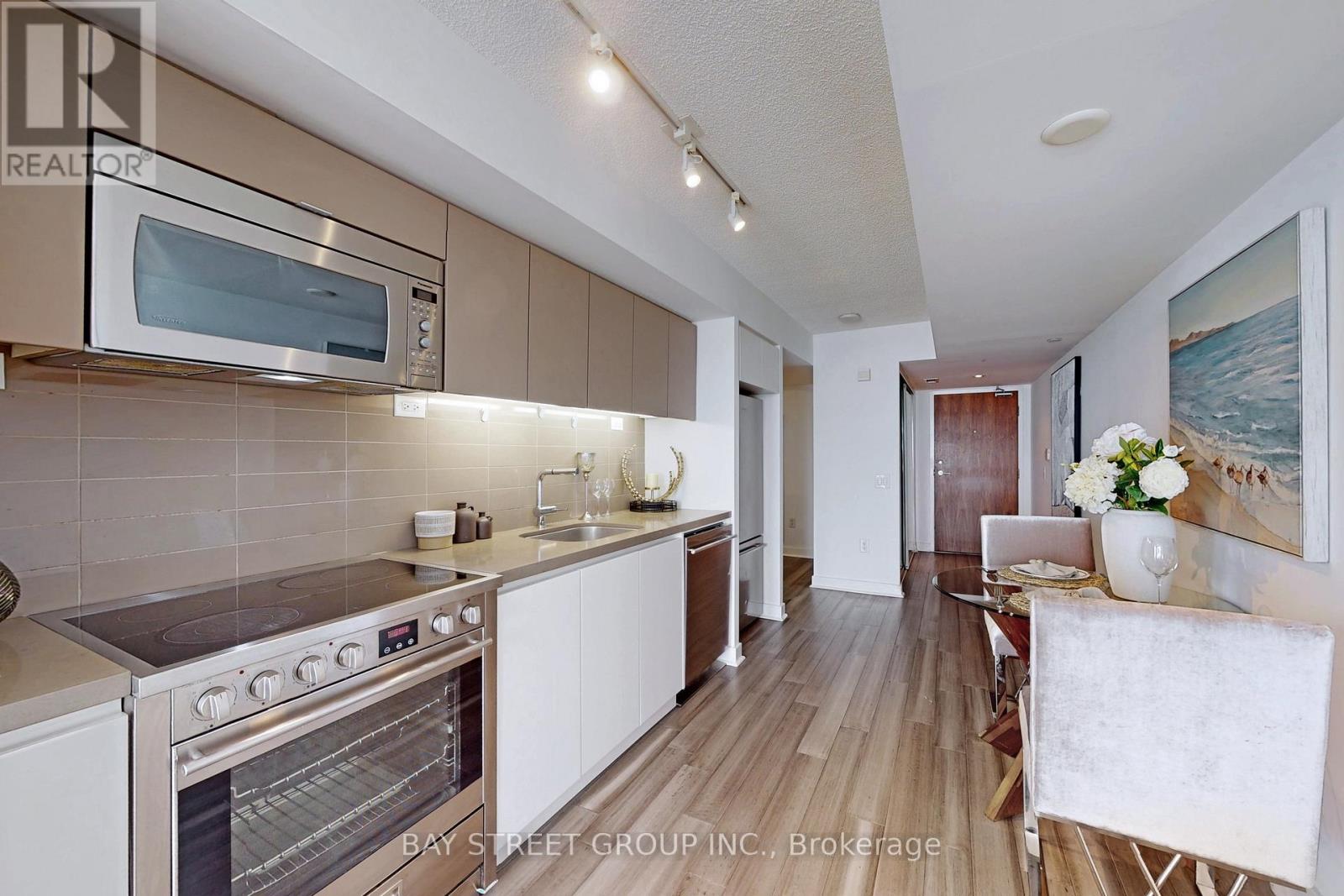 4102 - 85 Queens Wharf Road, Toronto, Ontario  M5V 0J9 - Photo 6 - C13167912