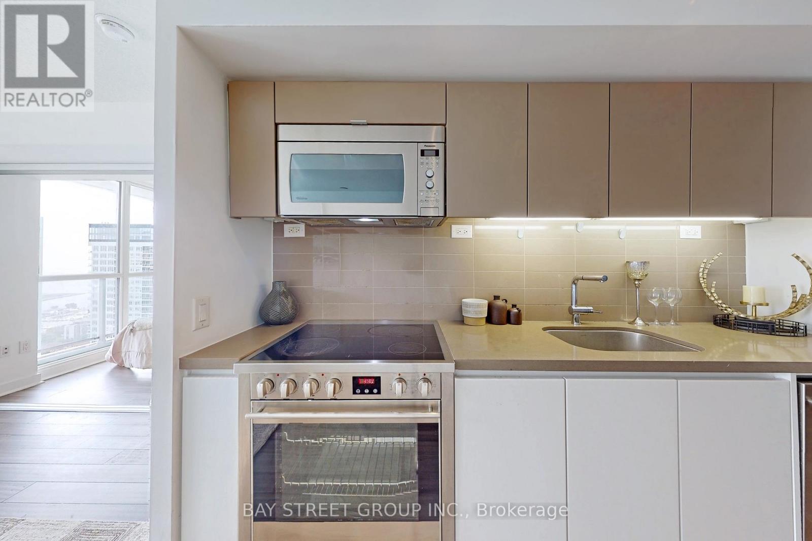 4102 - 85 Queens Wharf Road, Toronto, Ontario  M5V 0J9 - Photo 8 - C13167912
