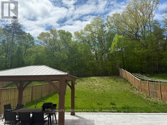 46 FOREST EDGE CRESCENT, East Gwillimbury, Ontario