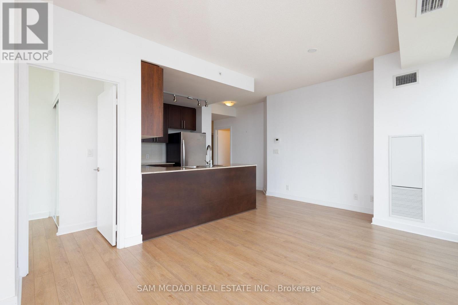 2502 - 3985 Grand Park Drive, Mississauga, Ontario  L5B 0H8 - Photo 17 - W13167862