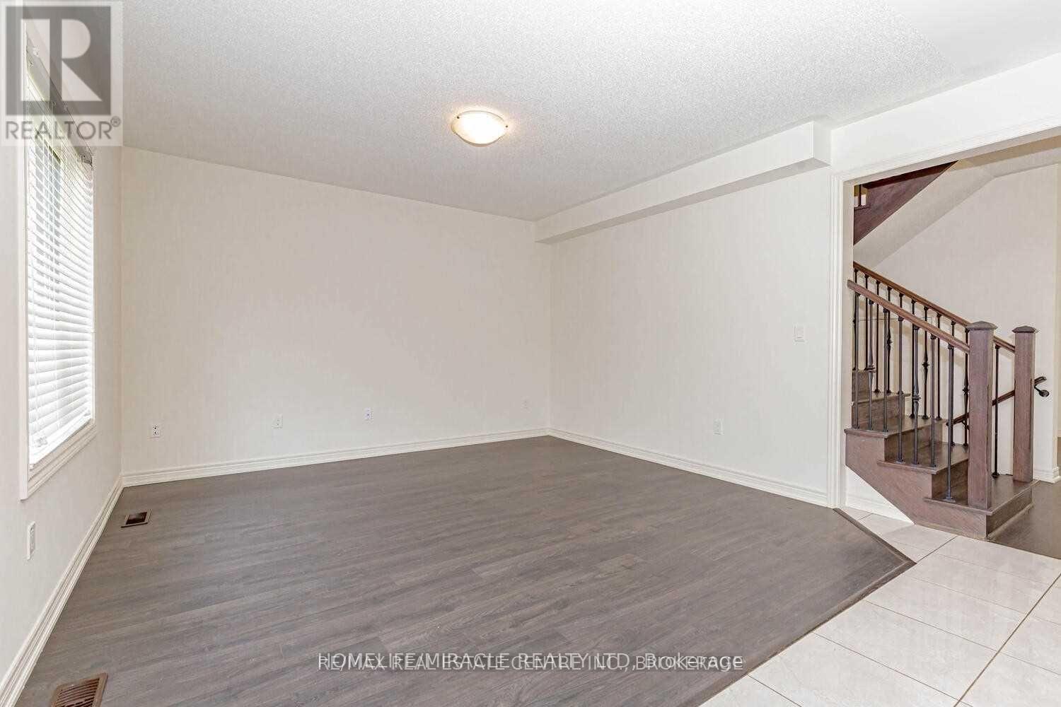 10 Ladysmith Street, Brampton, Ontario  L6R 0B3 - Photo 7 - W13167884