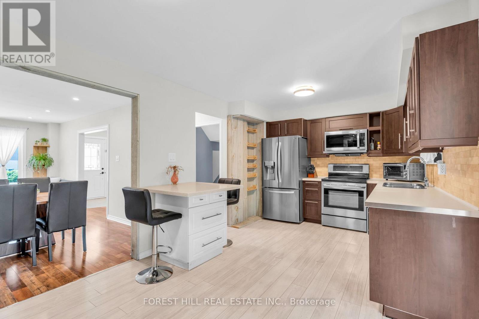52 Mcmurchy Avenue S, Brampton, Ontario  L6Y 1Y4 - Photo 11 - W13167900