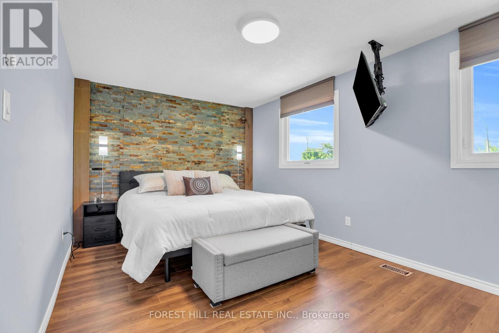 52 Mcmurchy Avenue S, Brampton, Ontario  L6Y 1Y4 - Photo 19 - W13167900
