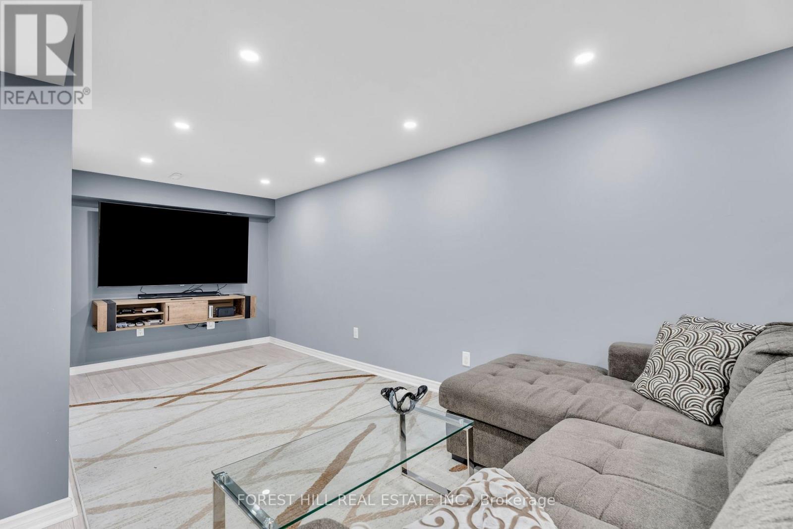 52 Mcmurchy Avenue S, Brampton, Ontario  L6Y 1Y4 - Photo 24 - W13167900