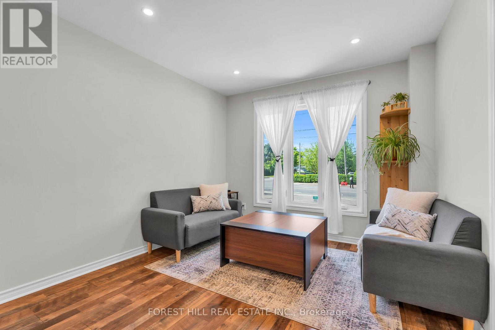 52 Mcmurchy Avenue S, Brampton, Ontario  L6Y 1Y4 - Photo 6 - W13167900