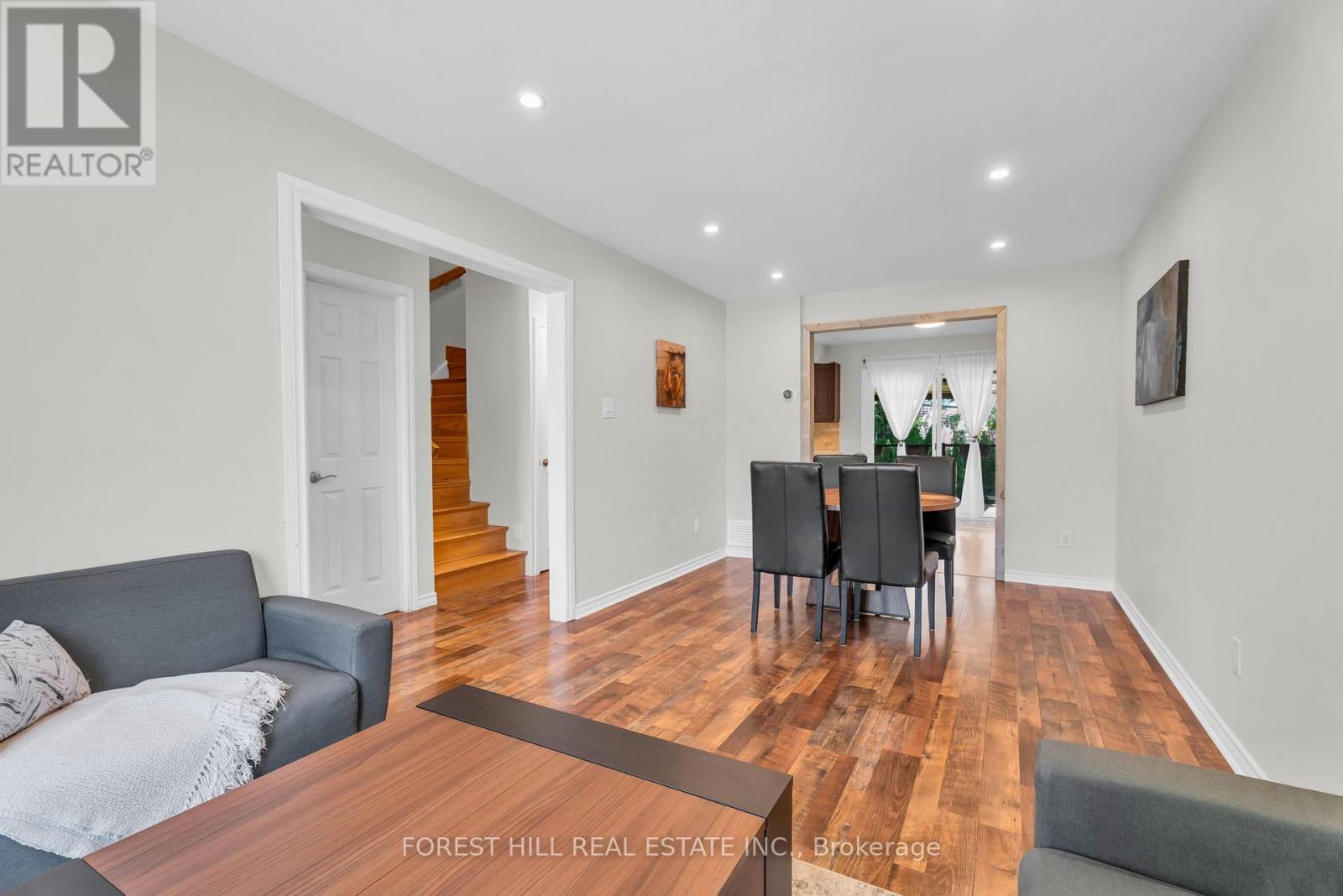 52 Mcmurchy Avenue S, Brampton, Ontario  L6Y 1Y4 - Photo 8 - W13167900