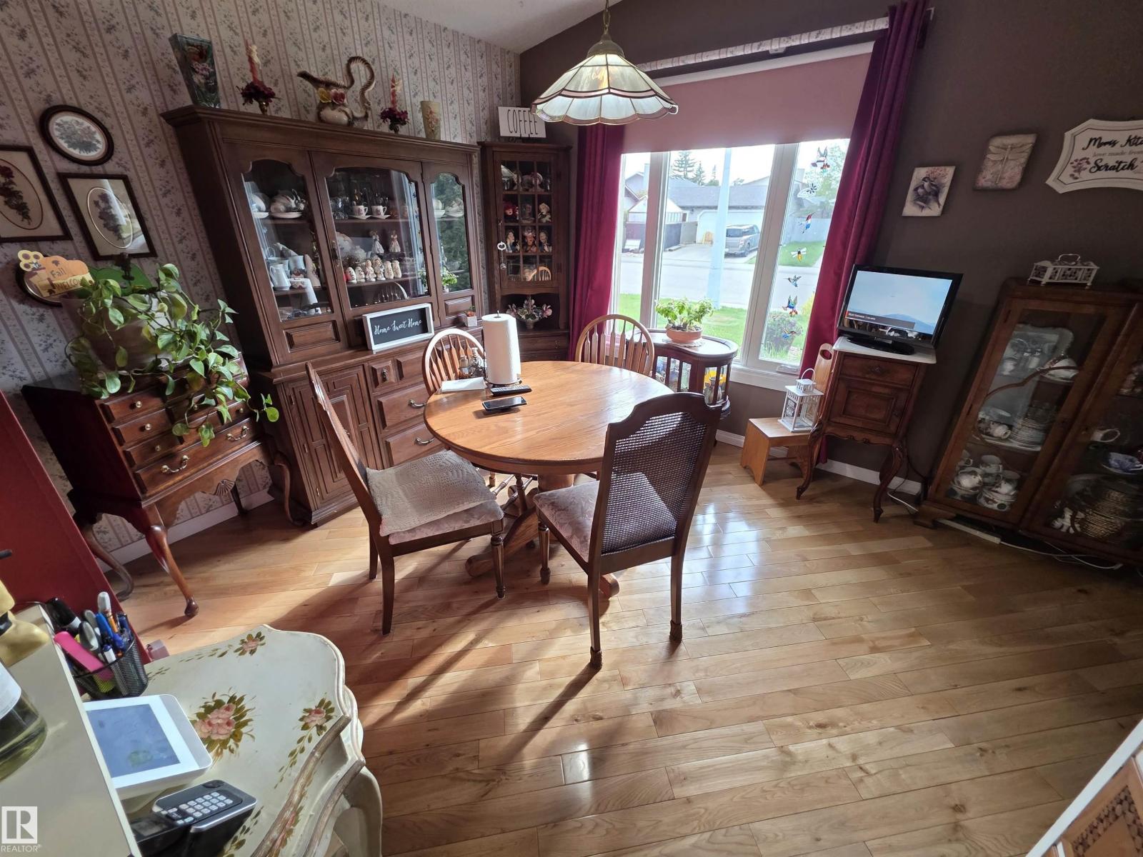25 Mcnabb Cr, Stony Plain, Alberta  T7Z 1G8 - Photo 3 - E4489766
