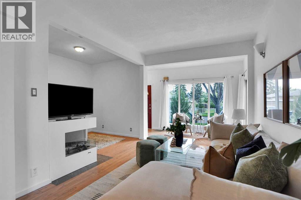 614 19 Avenue NW, Calgary, Alberta T2M 0Y8 - Photo 9 - A2313235