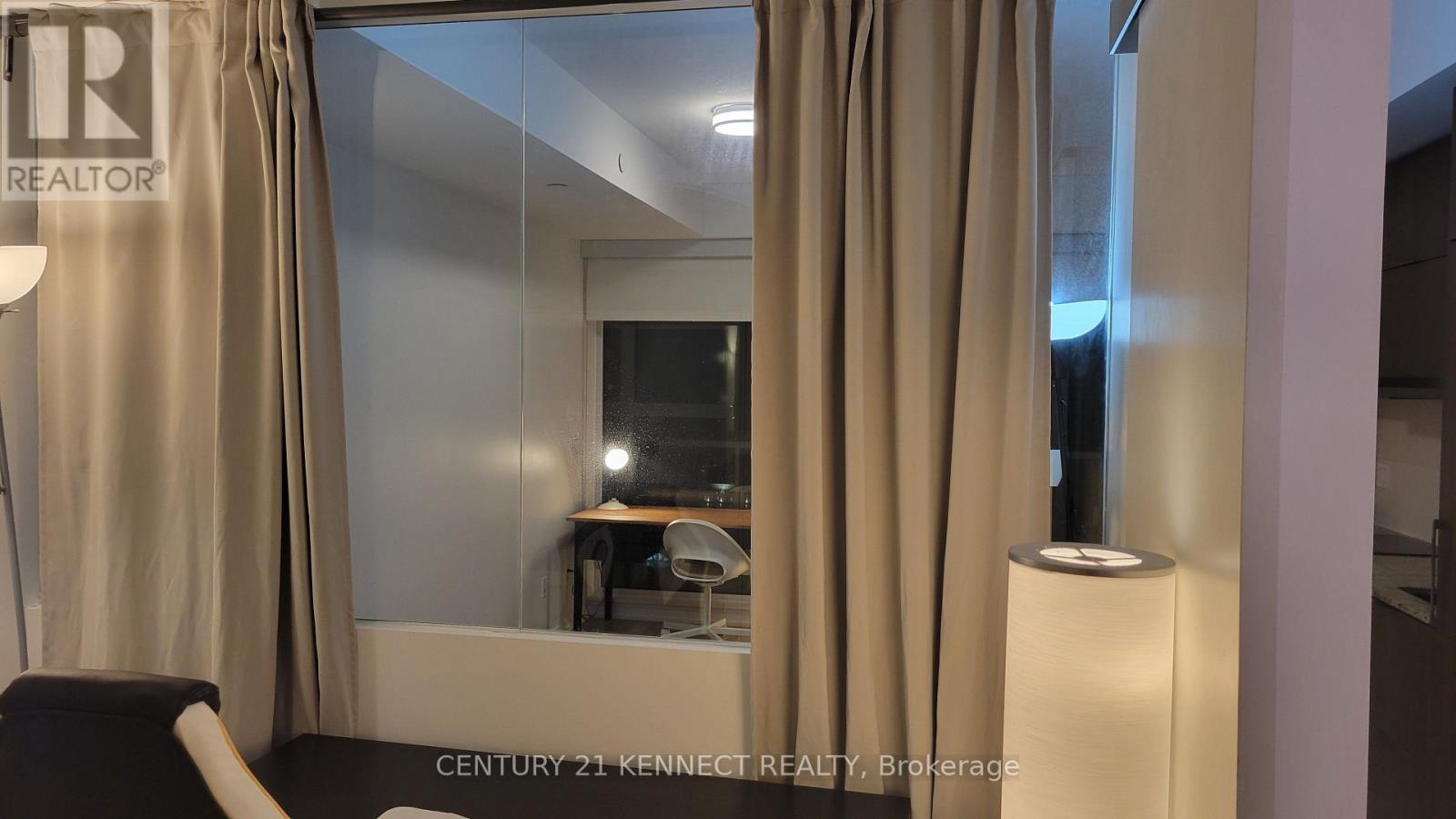 3310 - 197 Yonge Street, Toronto, Ontario  M5B 0C1 - Photo 19 - C13165720