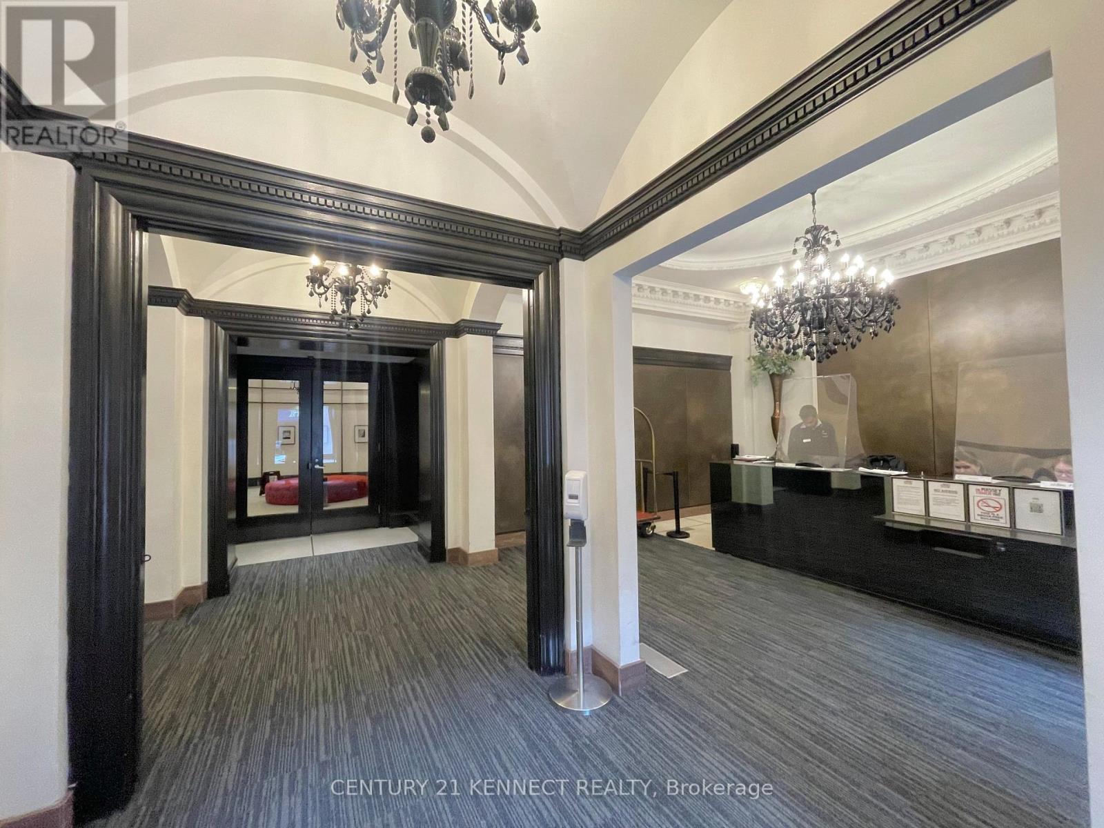 3310 - 197 Yonge Street, Toronto, Ontario  M5B 0C1 - Photo 3 - C13165720