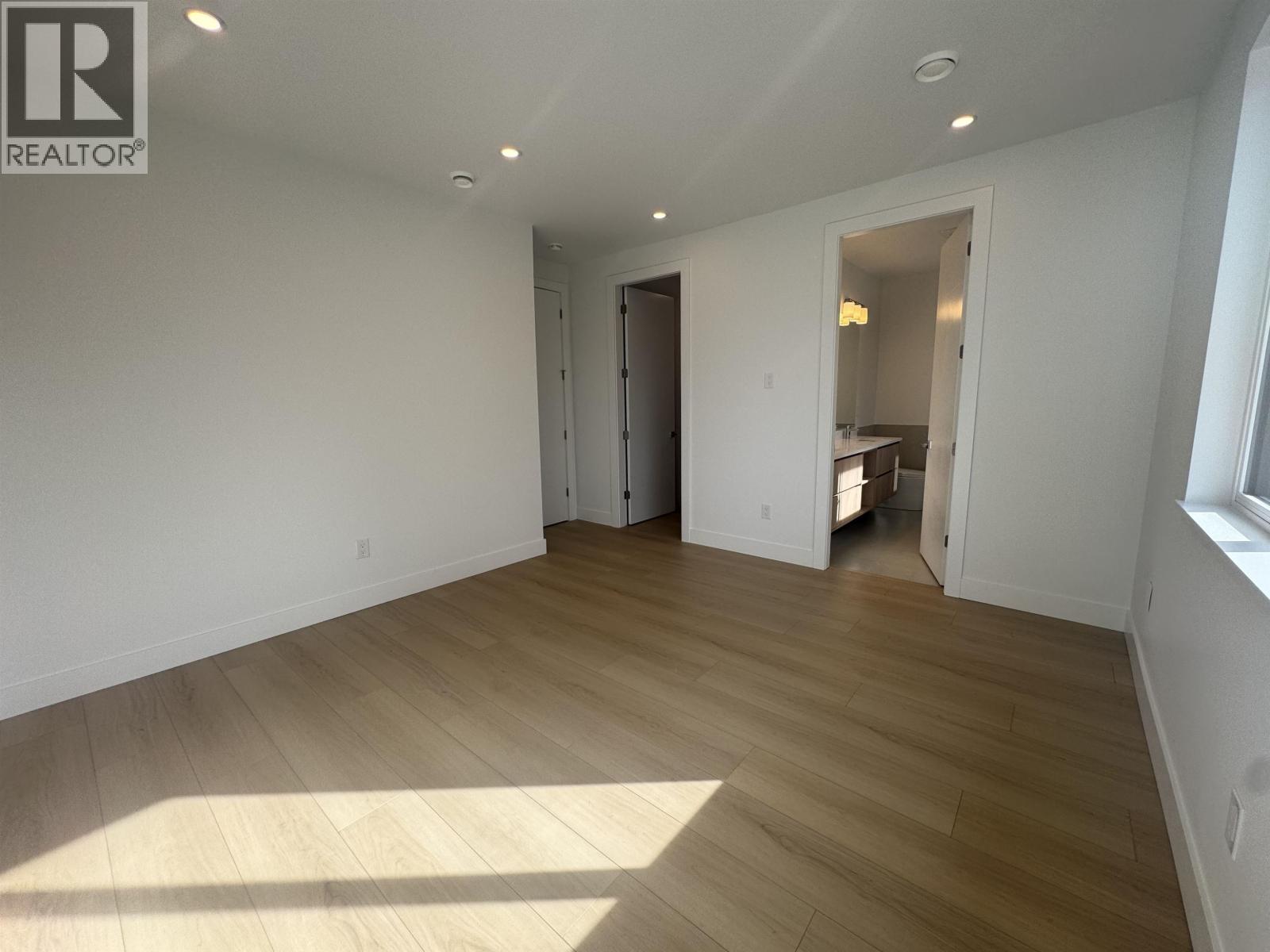 967 52a Street, Delta, British Columbia  V4M 3A1 - Photo 13 - R3090257
