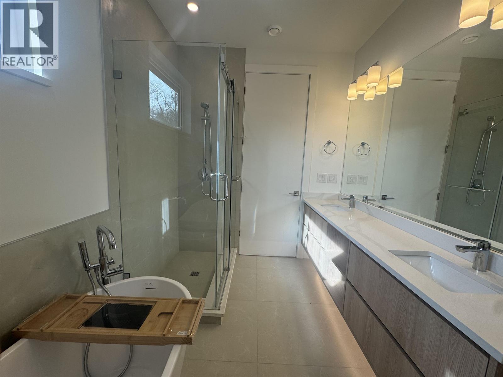 967 52a Street, Delta, British Columbia  V4M 3A1 - Photo 22 - R3090257
