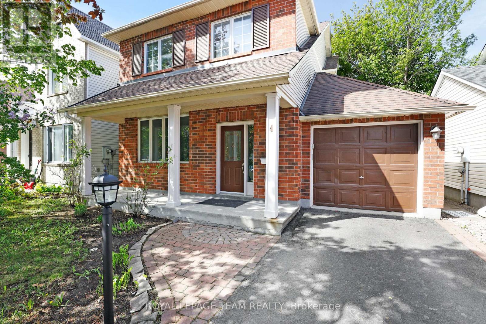 4 WINDHURST DRIVE, Ottawa, Ontario