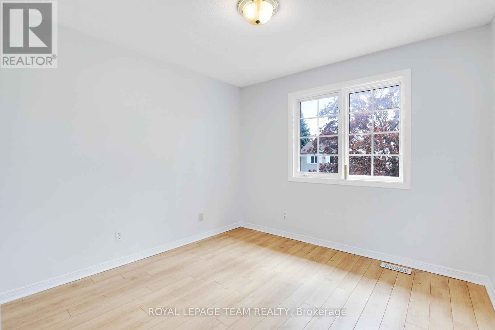 4 Windhurst Drive, Ottawa, Ontario  K2G 6G7 - Photo 22 - X13167938