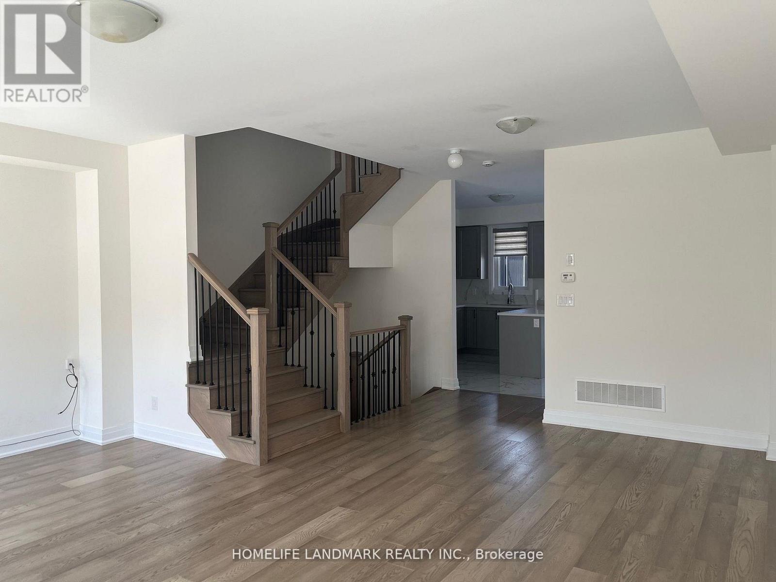 84 Robert Eaton Avenue, Markham, Ontario  L3S 3K5 - Photo 7 - N13167932