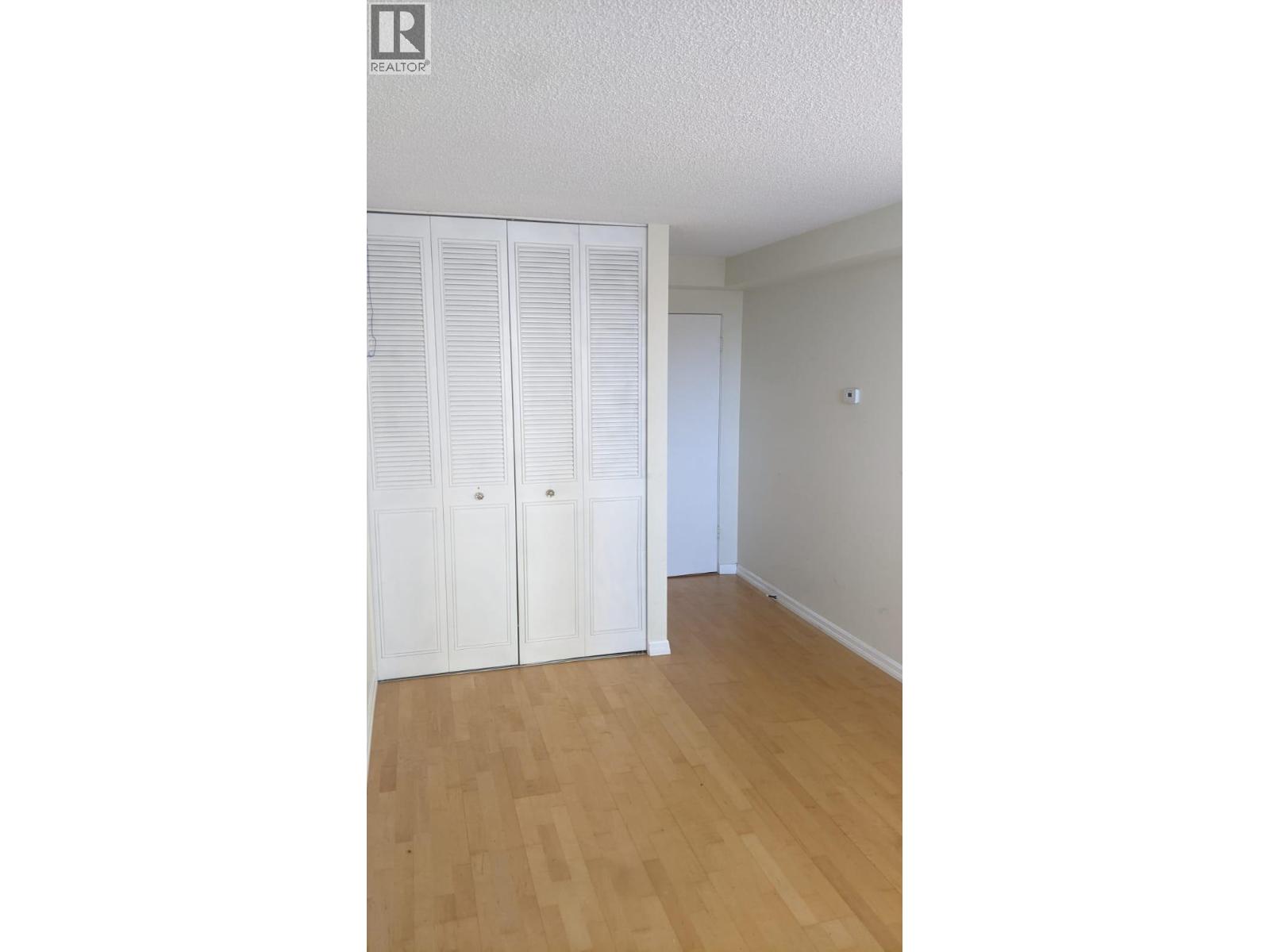307 5645 Barker Avenue, Burnaby, British Columbia  V5H 3Z5 - Photo 4 - R3124298