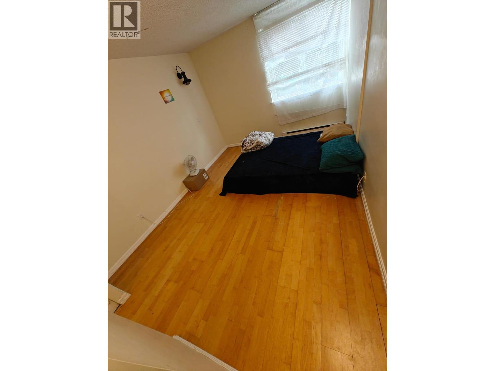 307 5645 Barker Avenue, Burnaby, British Columbia  V5H 3Z5 - Photo 6 - R3124298