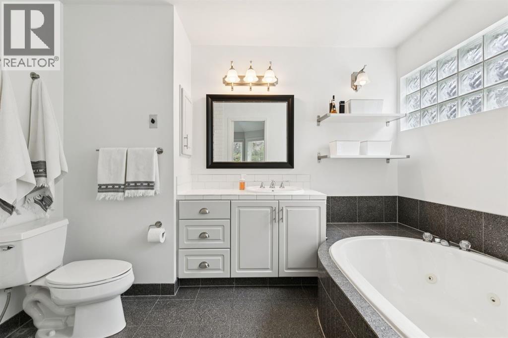 2618 24a Street Sw, Calgary, Alberta  T3E 1W3 - Photo 26 - A2305820