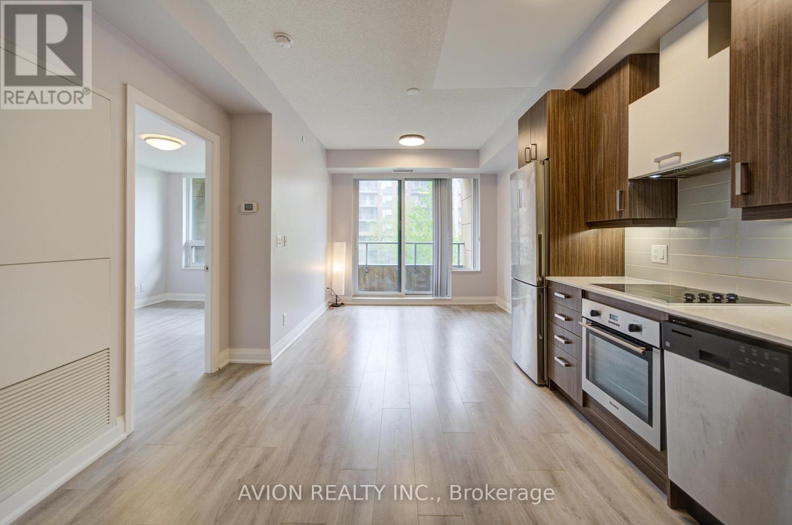 301 - 18 Uptown Drive, Markham, Ontario  L3R 5M5 - Photo 8 - N12932722