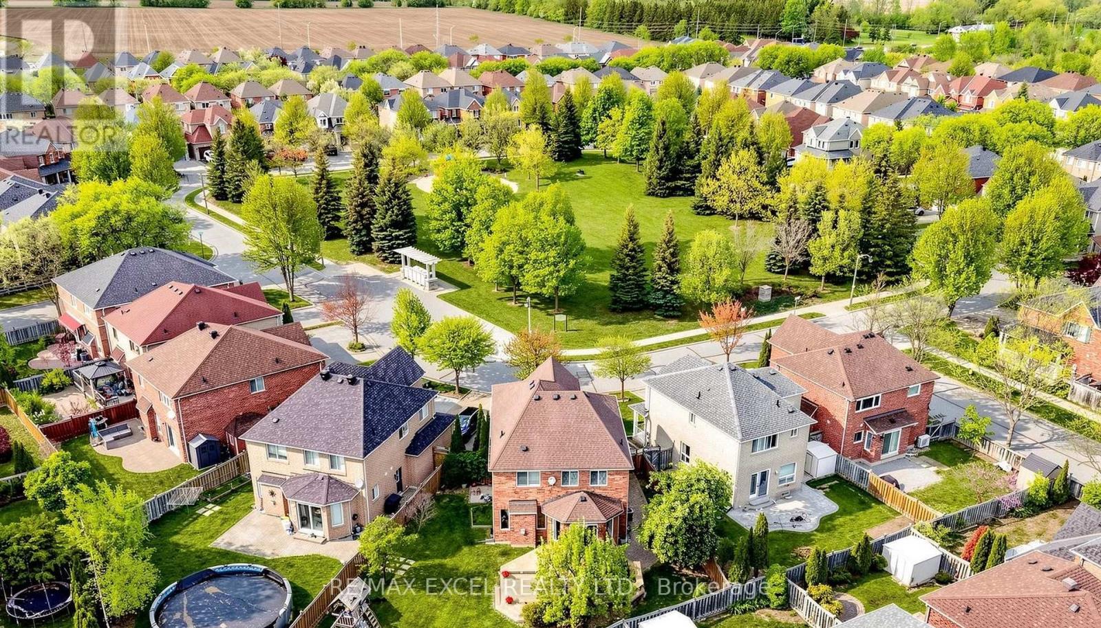 68 CHESTERTOWN SQUARE, Markham, Ontario