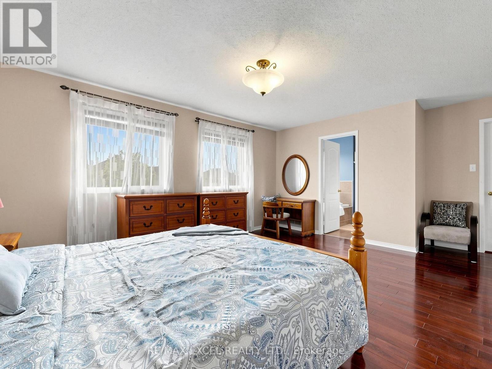 68 Chestertown Square, Markham, Ontario  L6C 2R4 - Photo 29 - N13167946
