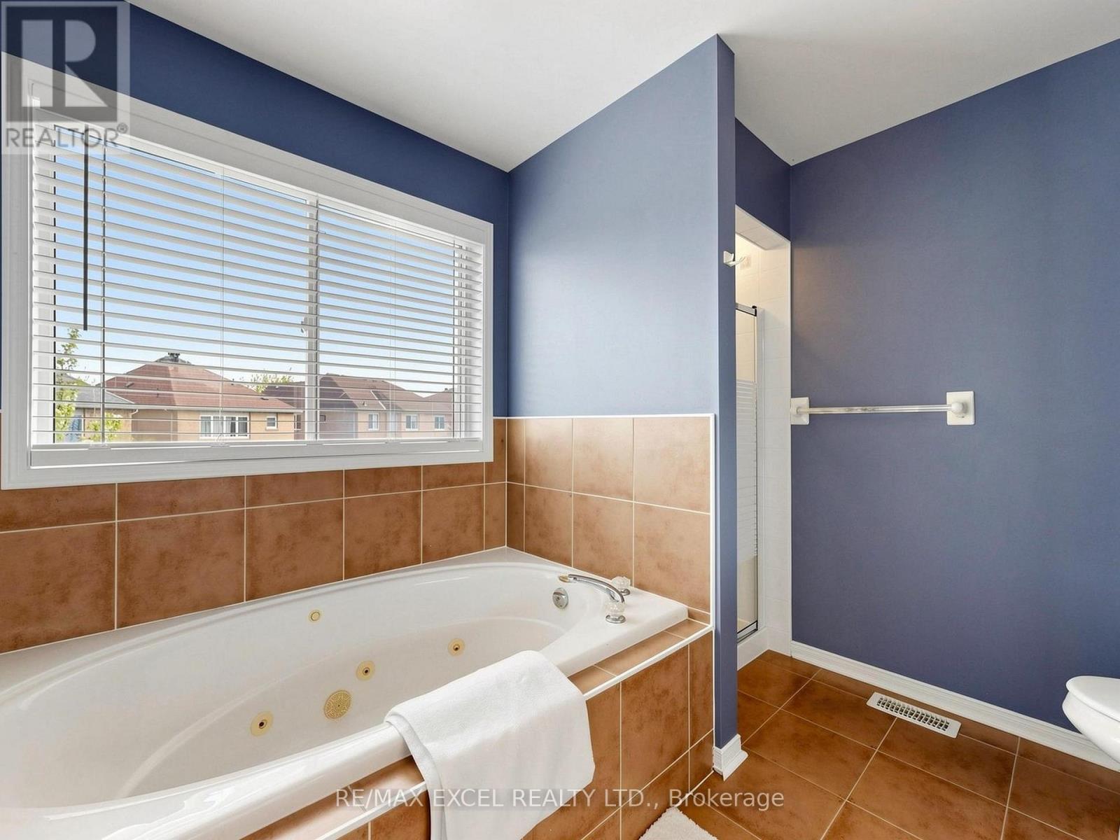 68 Chestertown Square, Markham, Ontario  L6C 2R4 - Photo 31 - N13167946