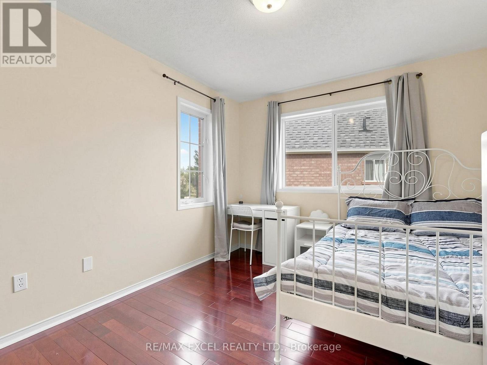 68 Chestertown Square, Markham, Ontario  L6C 2R4 - Photo 33 - N13167946