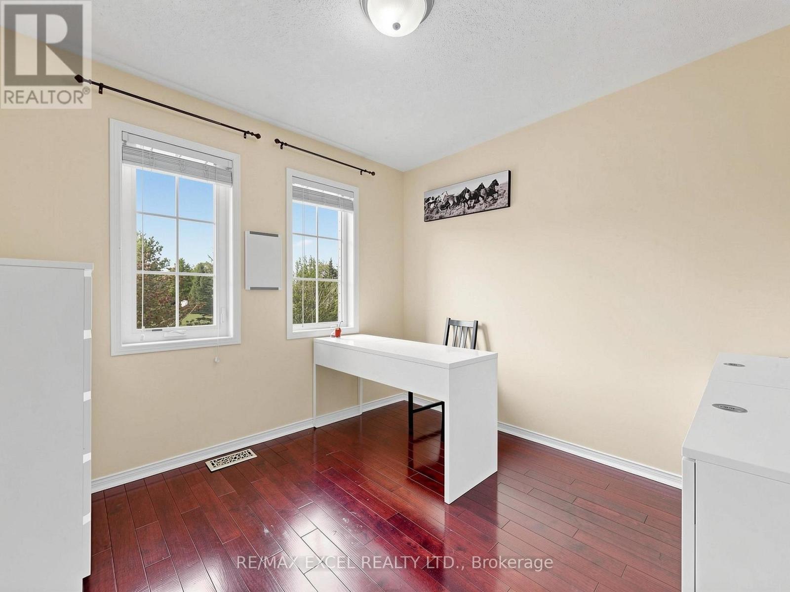 68 Chestertown Square, Markham, Ontario  L6C 2R4 - Photo 35 - N13167946