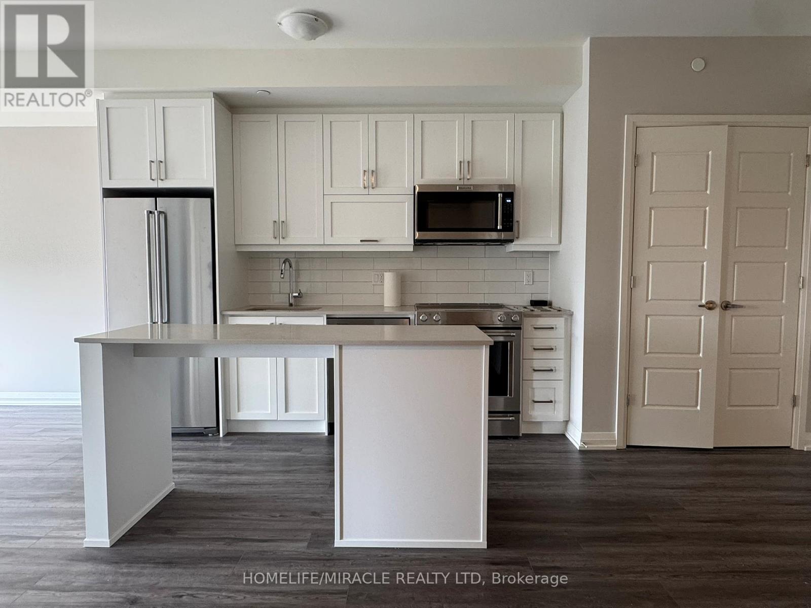 414 - 3006 WILLIAM CUTMORE BOULEVARD, Oakville, Ontario