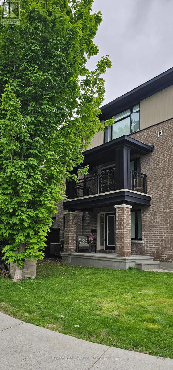 135 Wild Senna Way, Ottawa, Ontario  K2J 5Z7 - Photo 2 - X12917244