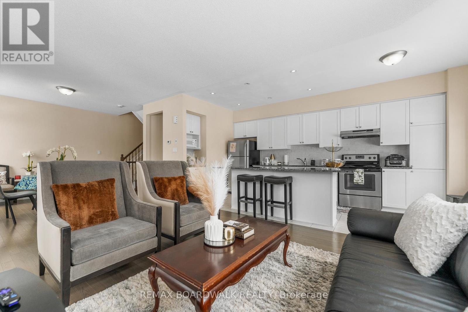 135 Wild Senna Way, Ottawa, Ontario  K2J 5Z7 - Photo 13 - X12917244