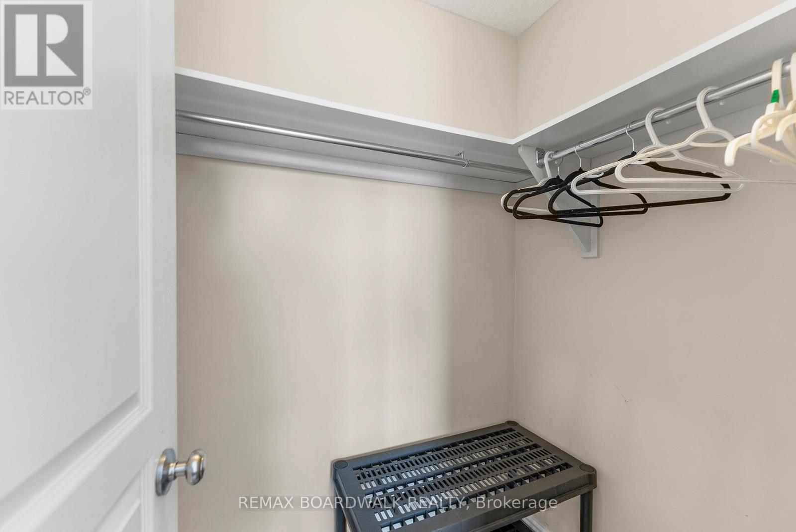 135 Wild Senna Way, Ottawa, Ontario  K2J 5Z7 - Photo 24 - X12917244