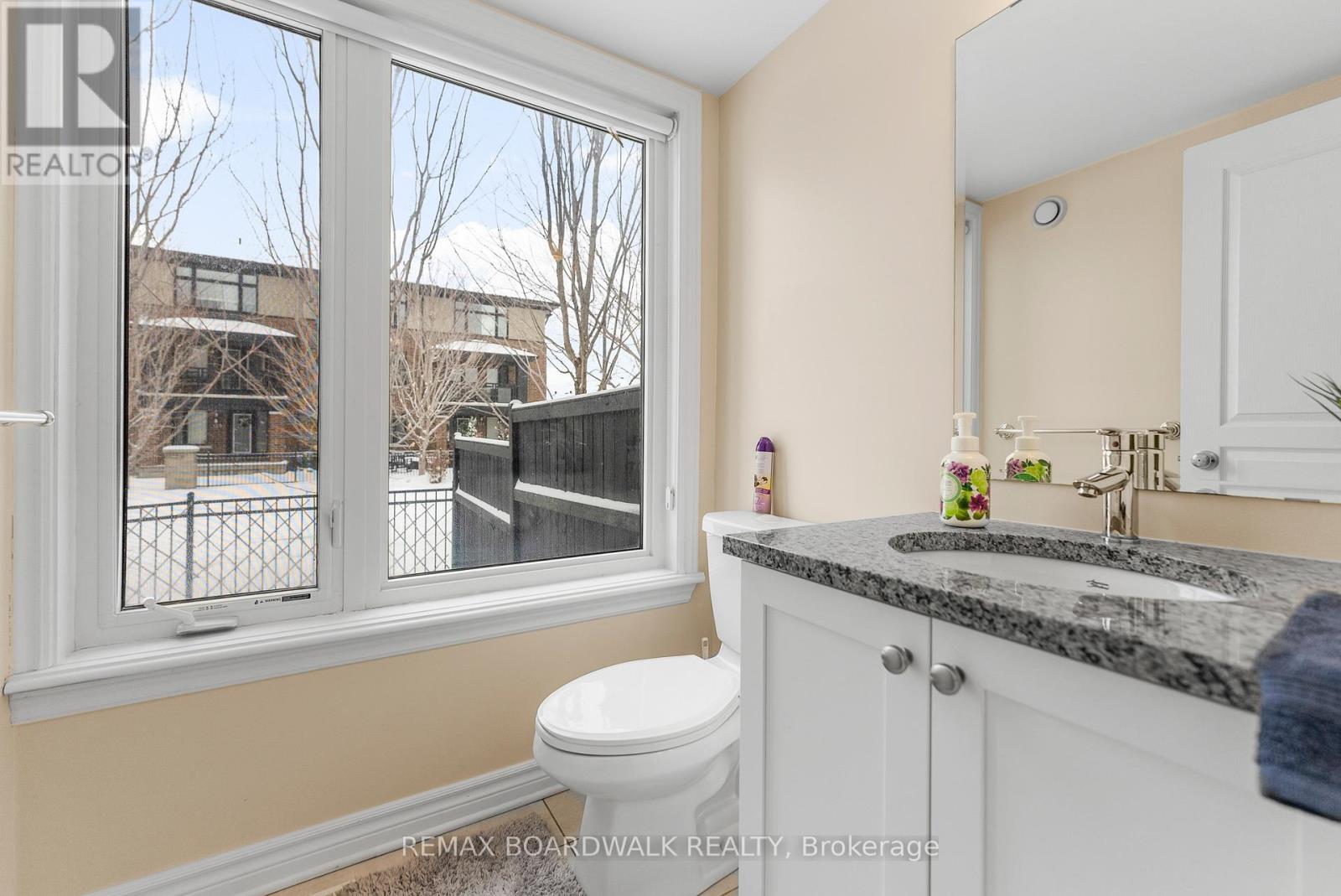 135 Wild Senna Way, Ottawa, Ontario  K2J 5Z7 - Photo 7 - X12917244