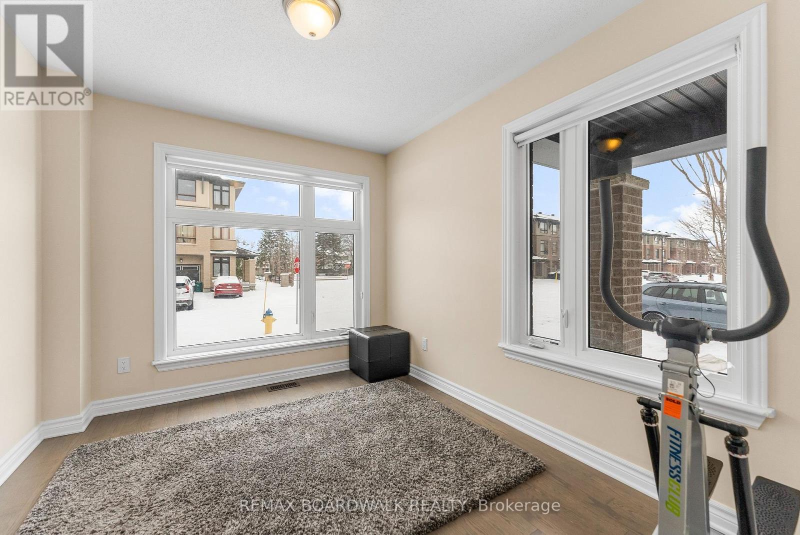 135 Wild Senna Way, Ottawa, Ontario  K2J 5Z7 - Photo 5 - X12917244