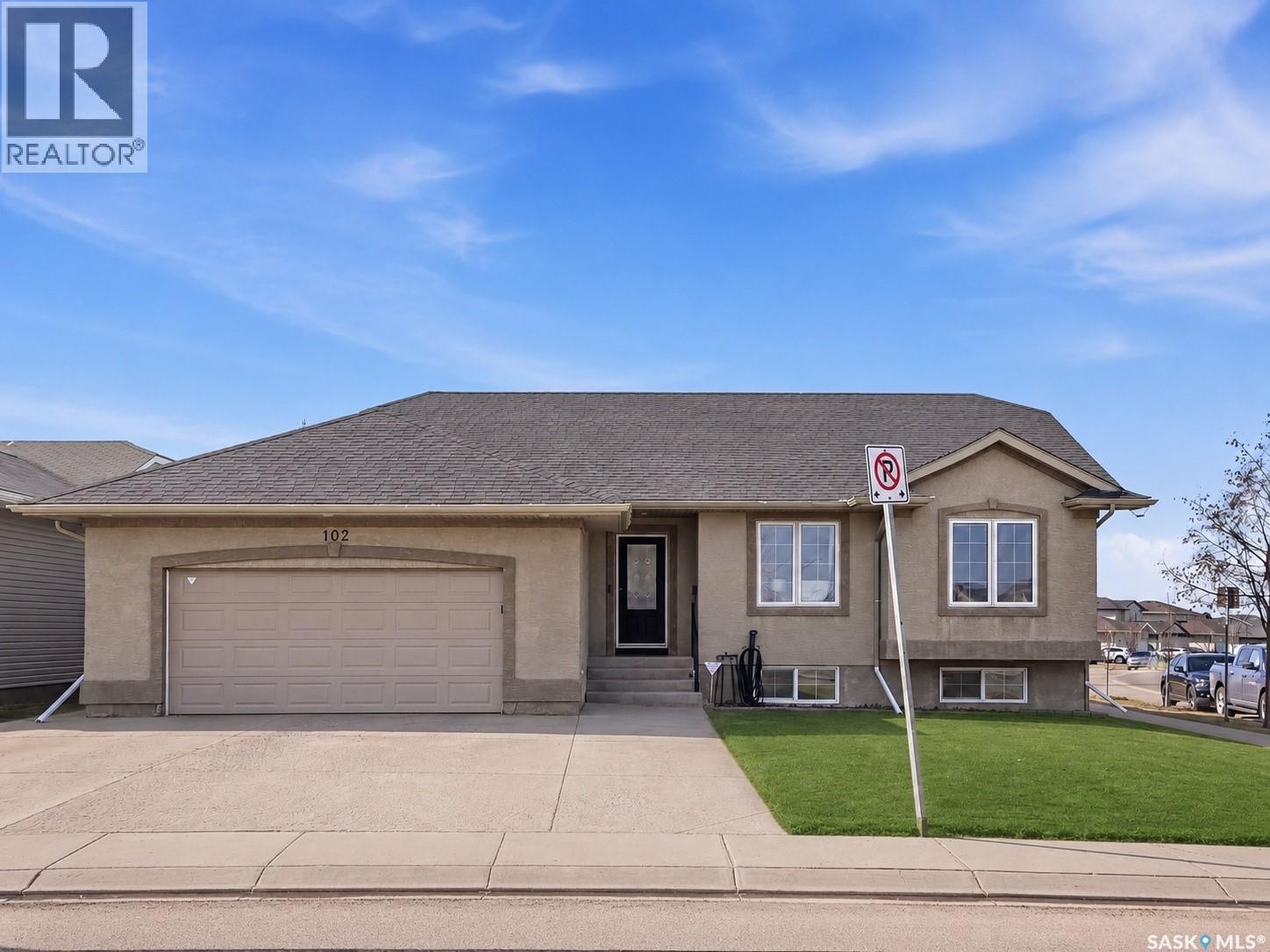 102 Keedwell Street, Saskatoon, Saskatchewan  S7W 1B4 - Photo 2 - SK035663