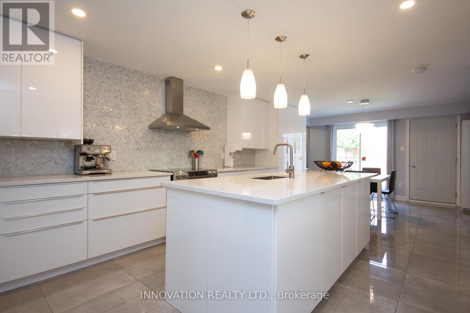 299 Shakespeare Street, Ottawa, Ontario  K1L 5M3 - Photo 8 - X13167972