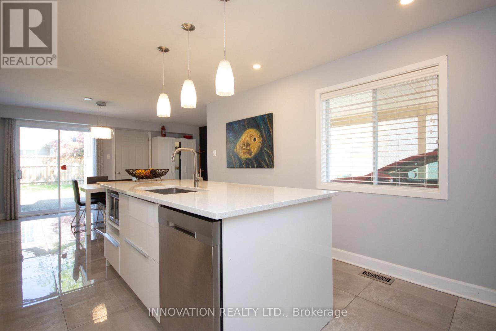 299 Shakespeare Street, Ottawa, Ontario  K1L 5M3 - Photo 9 - X13167972