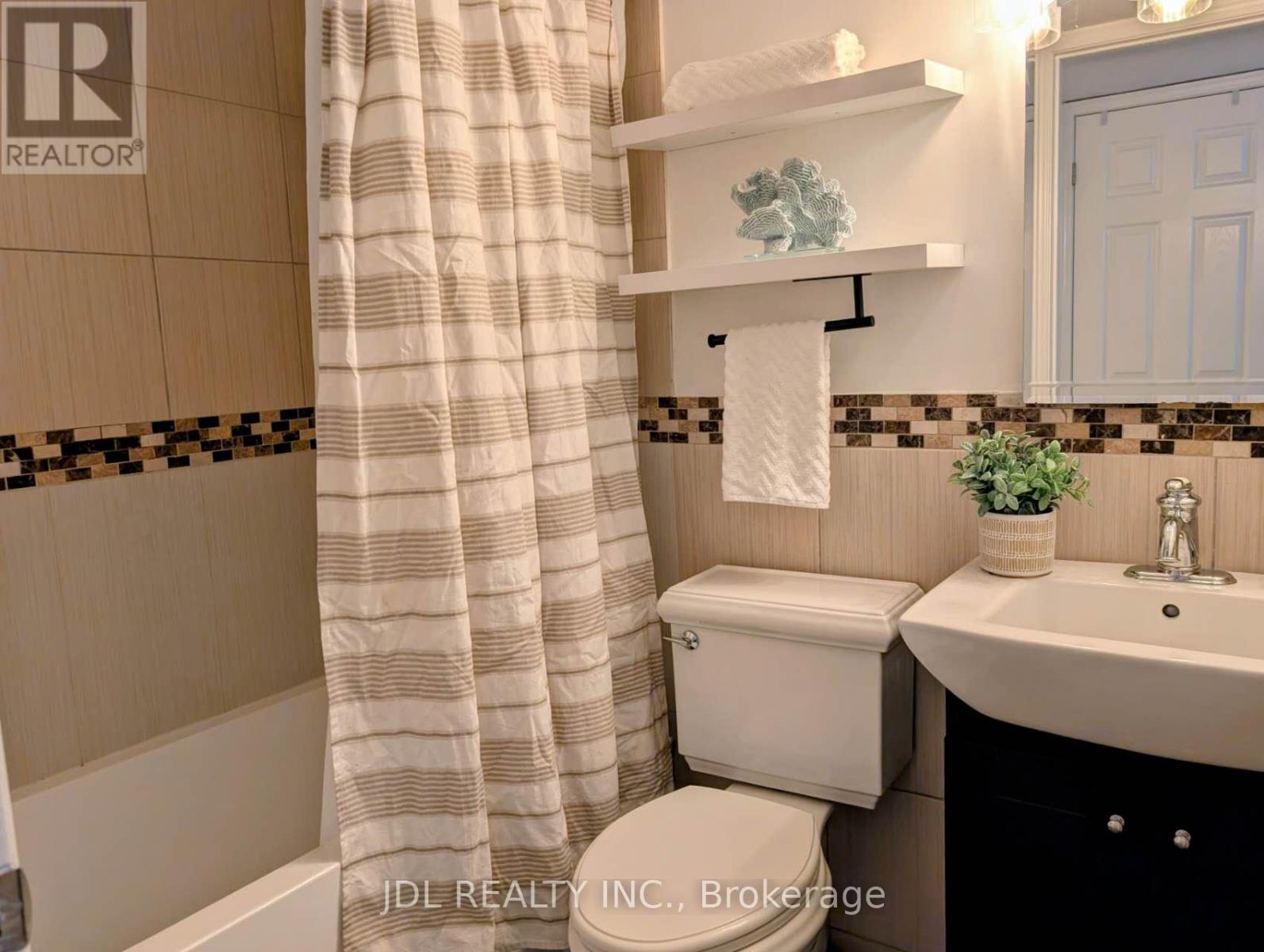 5 - 87 Lillian Street, Toronto, Ontario  M4S 2H7 - Photo 9 - C13167970