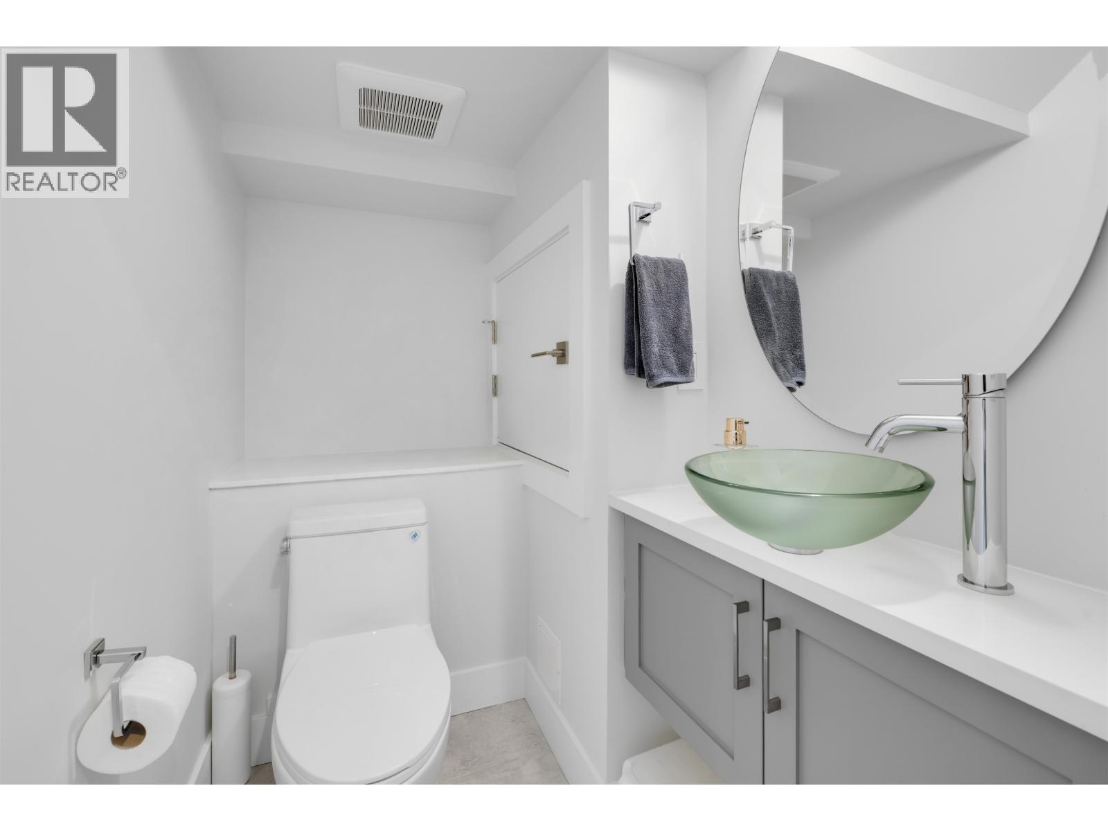 2316 Brock Street, Vancouver, British Columbia  V5N 2Z7 - Photo 13 - R3117043