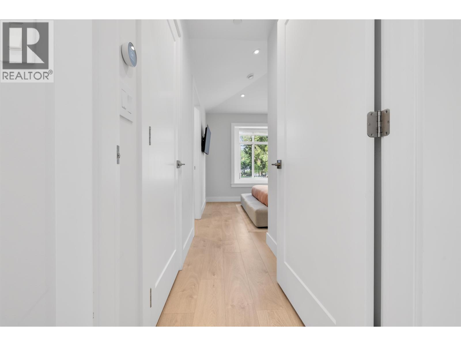 2316 Brock Street, Vancouver, British Columbia  V5N 2Z7 - Photo 15 - R3117043
