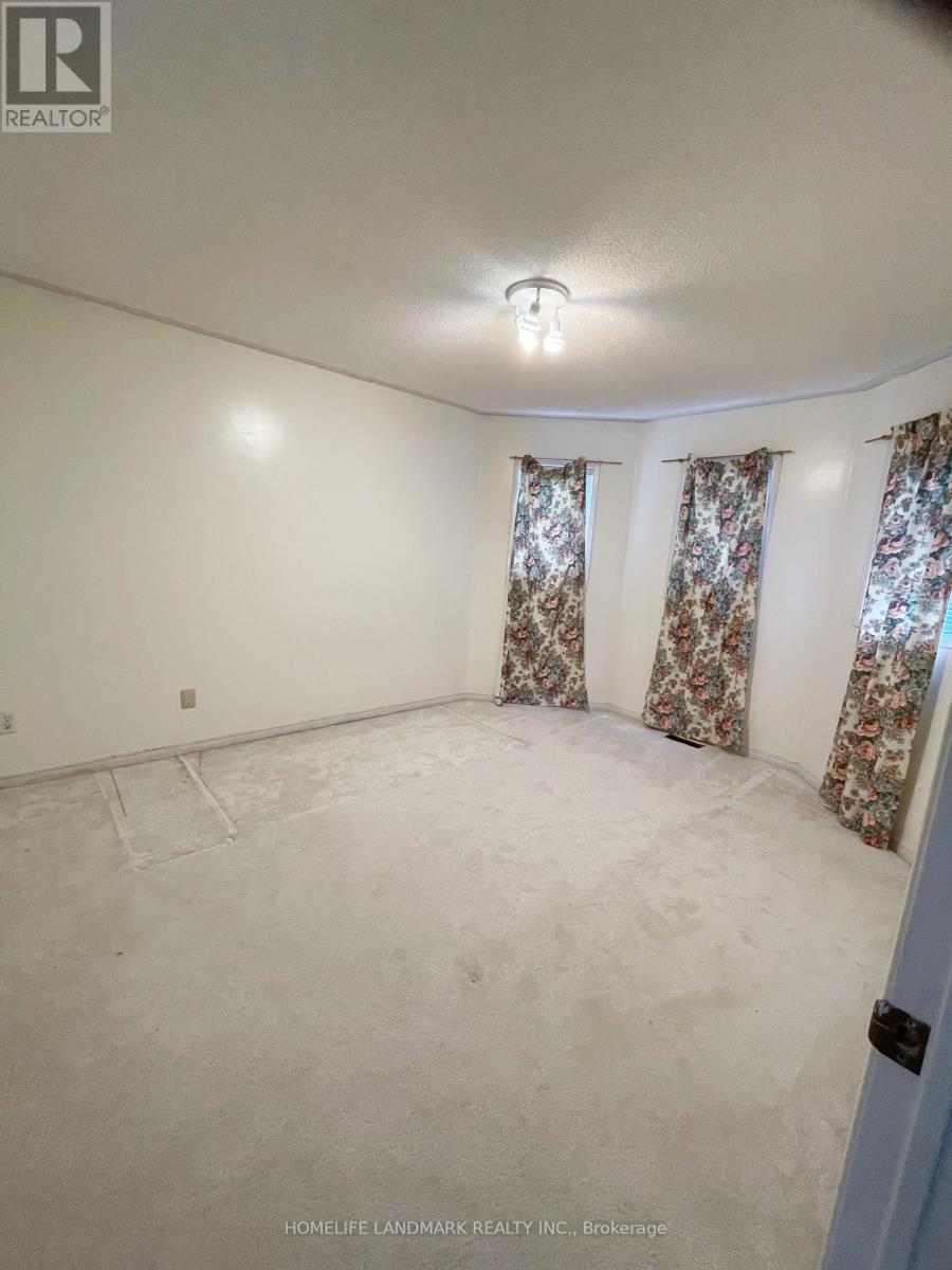 53 Brown Street W, Barrie, Ontario  L4N 7V5 - Photo 18 - S13147792