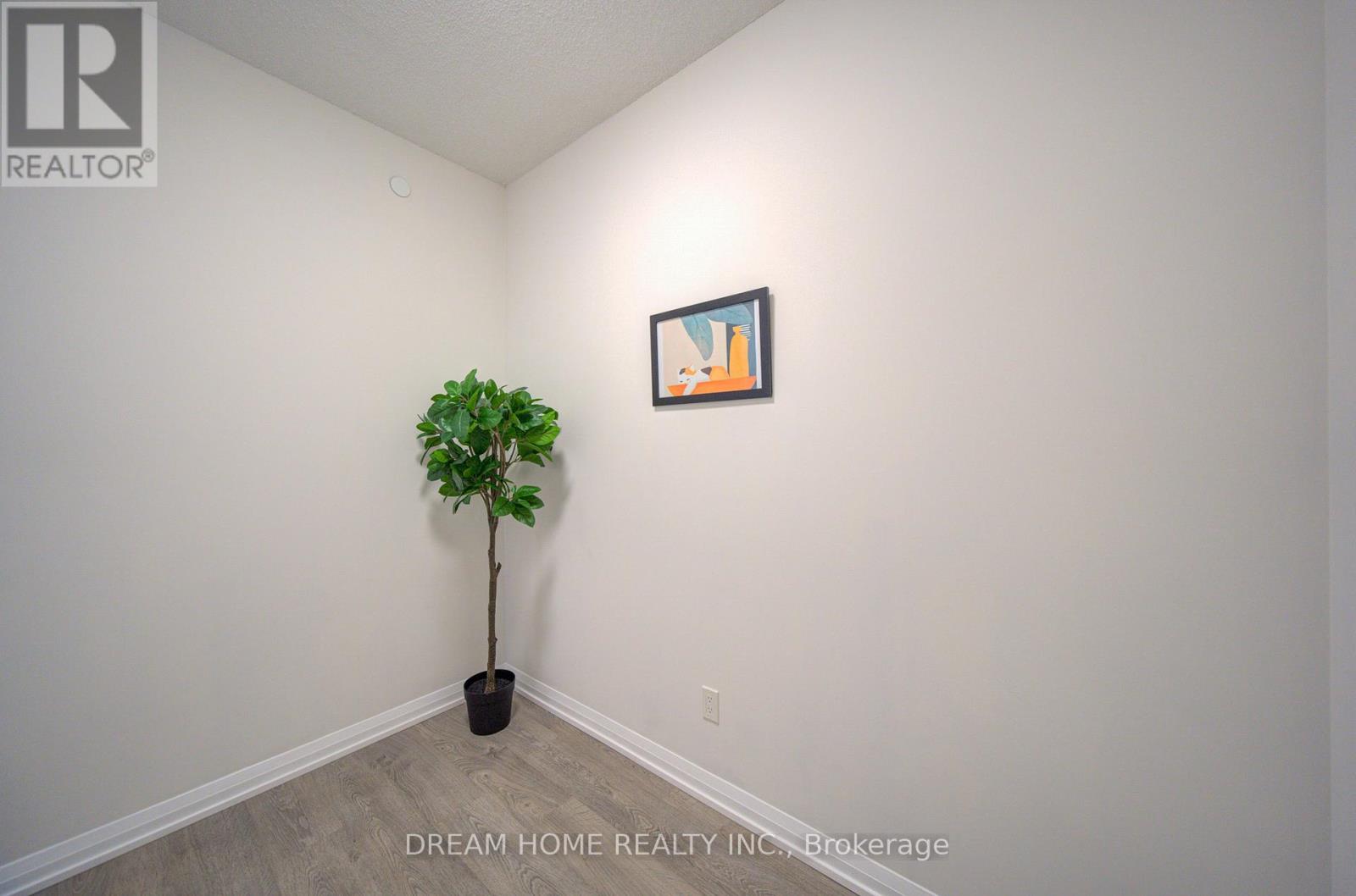 1716 - 7895 Jane Street, Vaughan, Ontario  L4K 2M7 - Photo 8 - N13167966