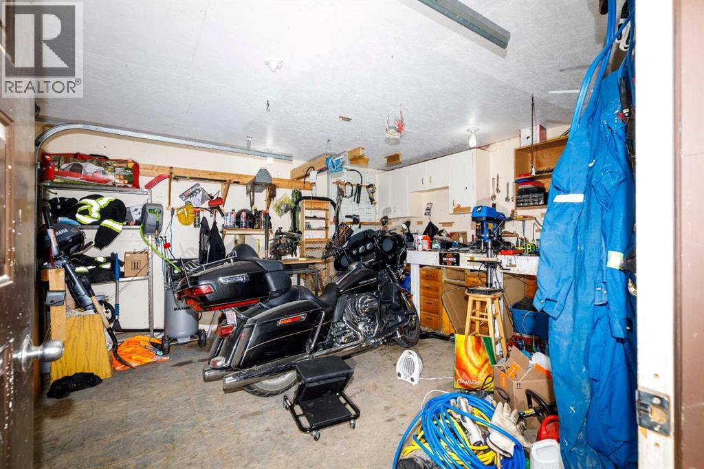 35109 Range Road 25, Rural Red Deer County, Alberta  T4G 0K3 - Photo 38 - A2305120
