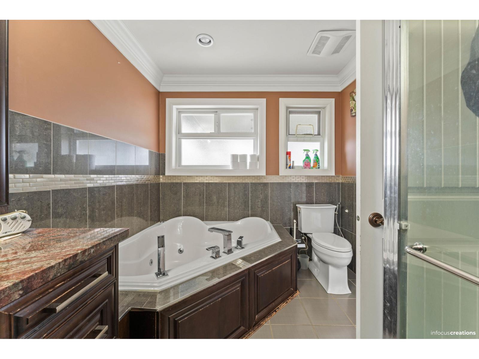 14750 61st Avenue, Surrey, British Columbia  V3S 3W5 - Photo 24 - R3127127