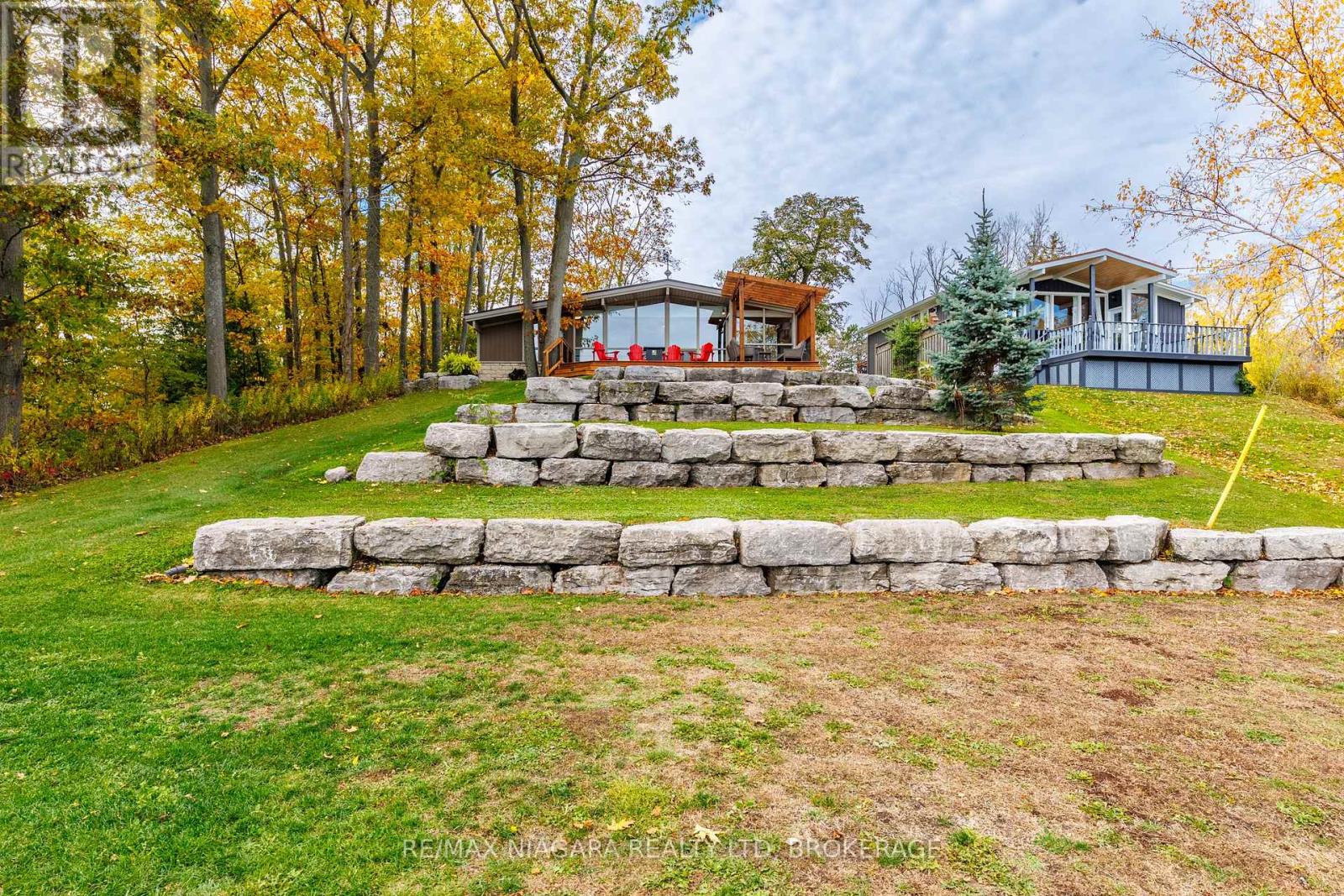 42 Mohawk Point Road, Haldimand, Ontario  N0A 1K0 - Photo 2 - X13165666