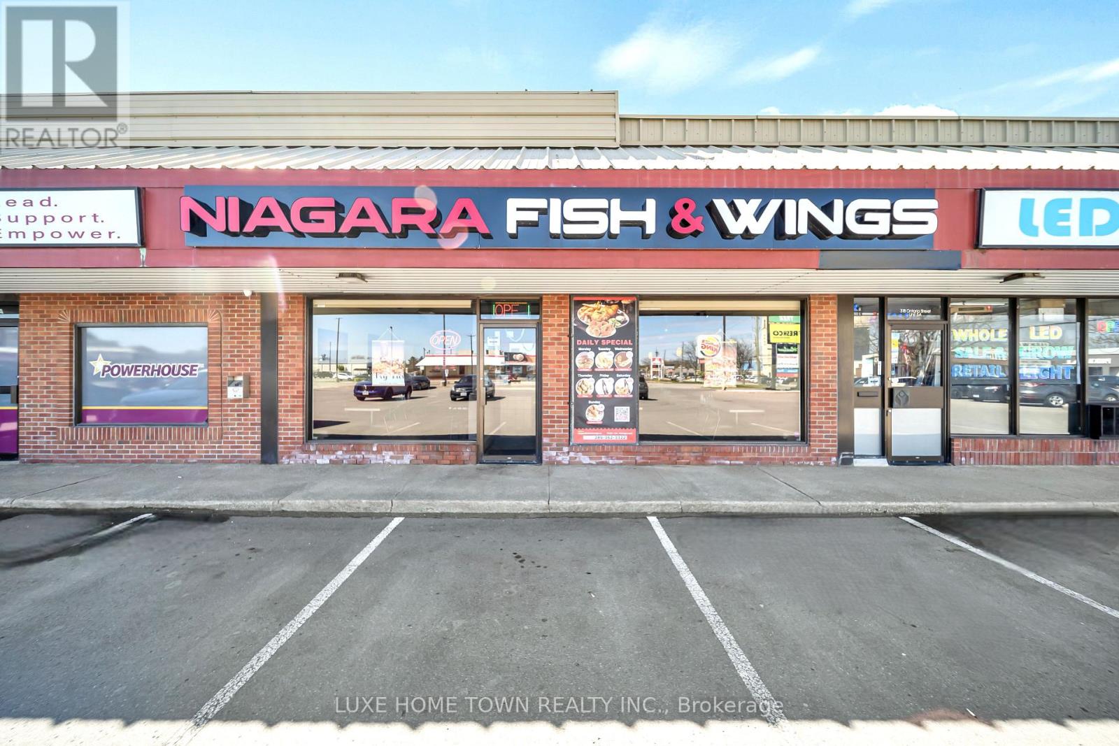 6A - 318 ONTARIO STREET, St. Catharines, Ontario