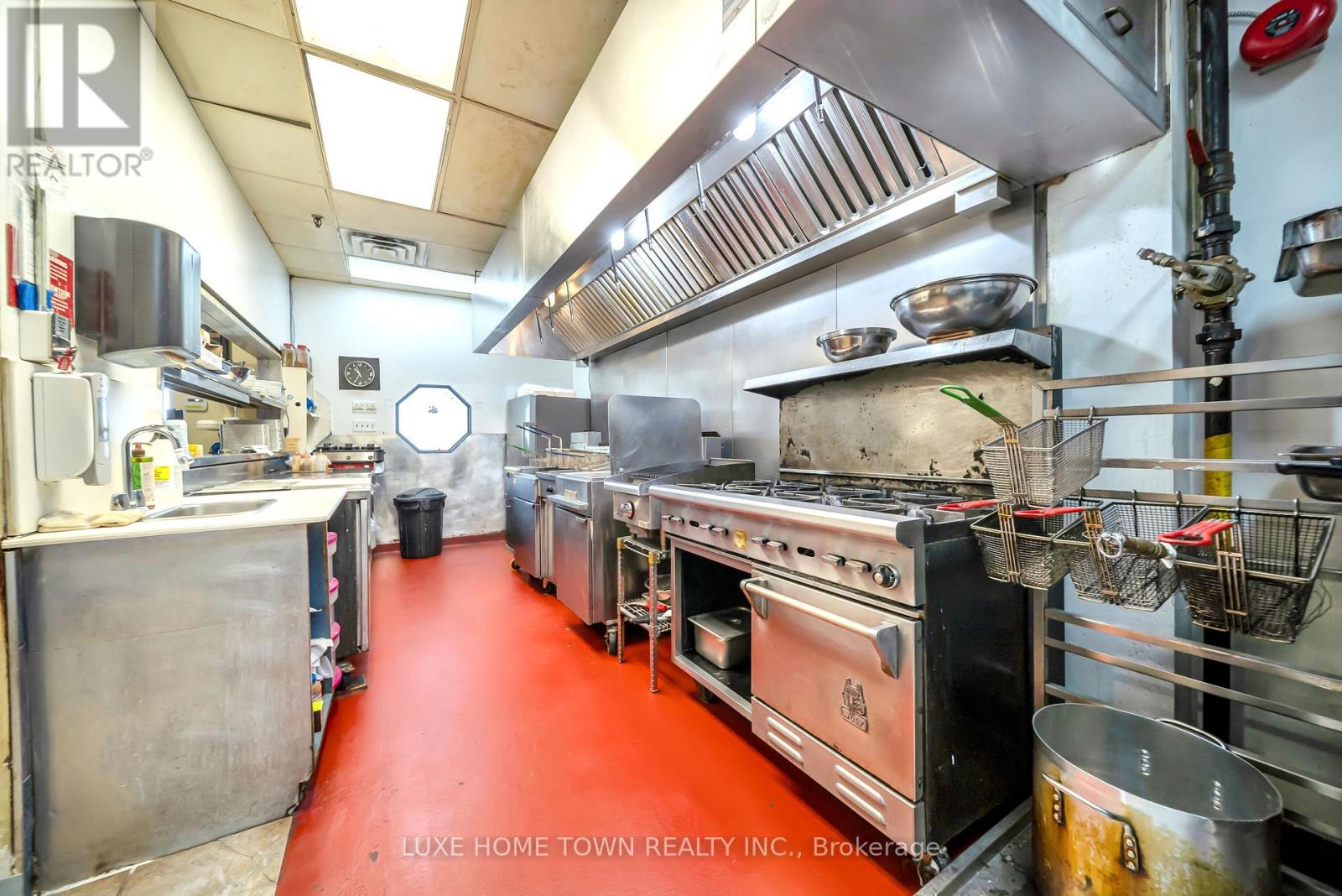 6a - 318 Ontario Street, St. Catharines, Ontario  L2R 5L7 - Photo 12 - X13167976