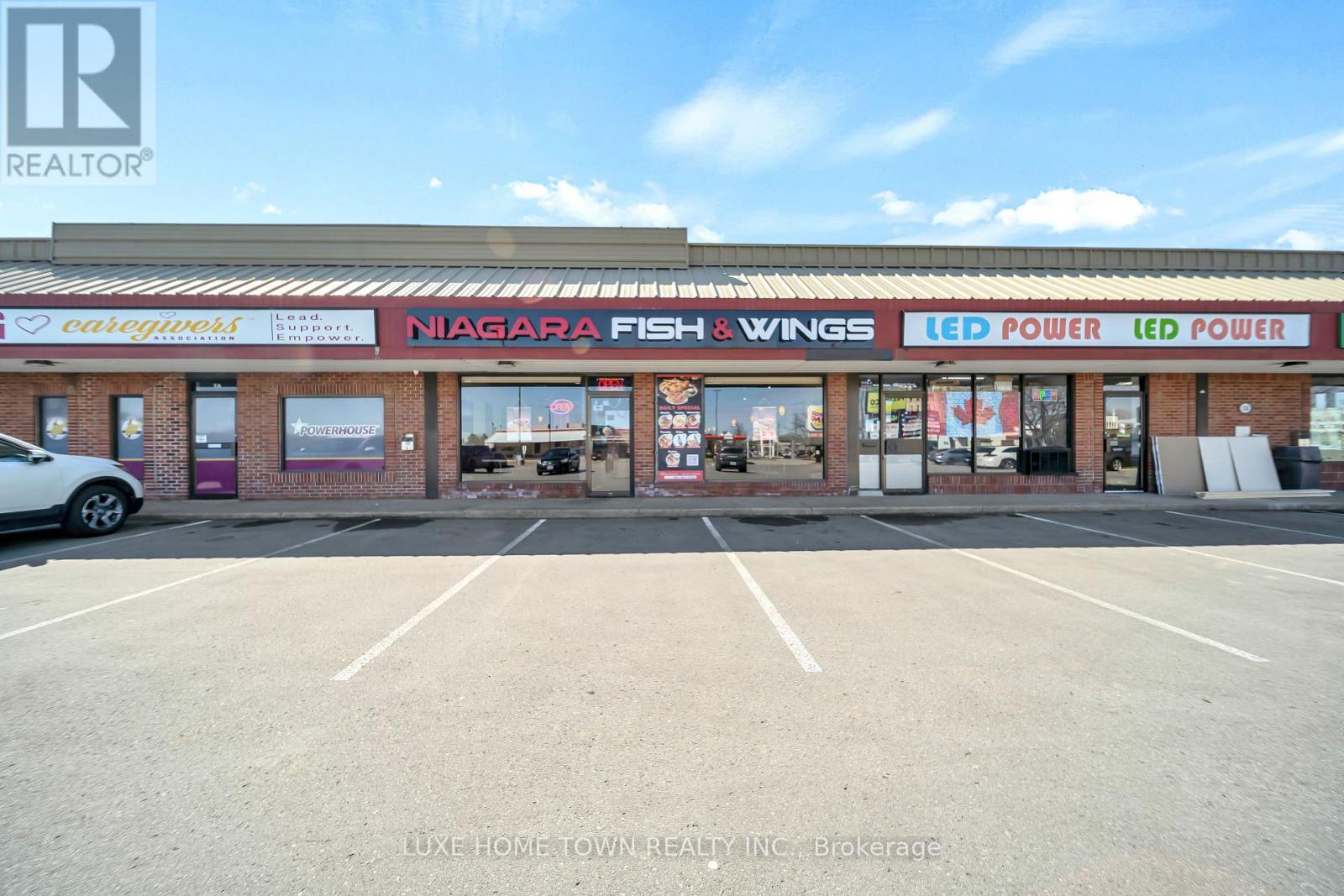 6a - 318 Ontario Street, St. Catharines, Ontario  L2R 5L7 - Photo 2 - X13167976